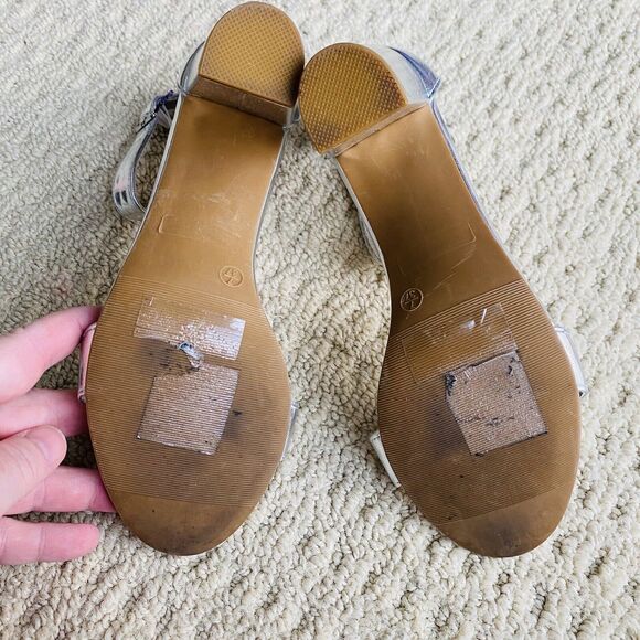 David’s Bridal High Heel Silver Metallic Sandals Dressy Strappy Party Shoes US 7 - Picture 10 of 10